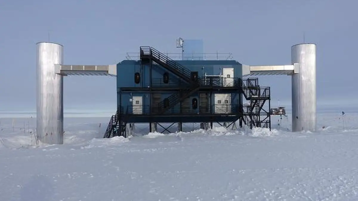 The neutrino observatory in Antarctica sees evidence of Glashow resonance Frontline