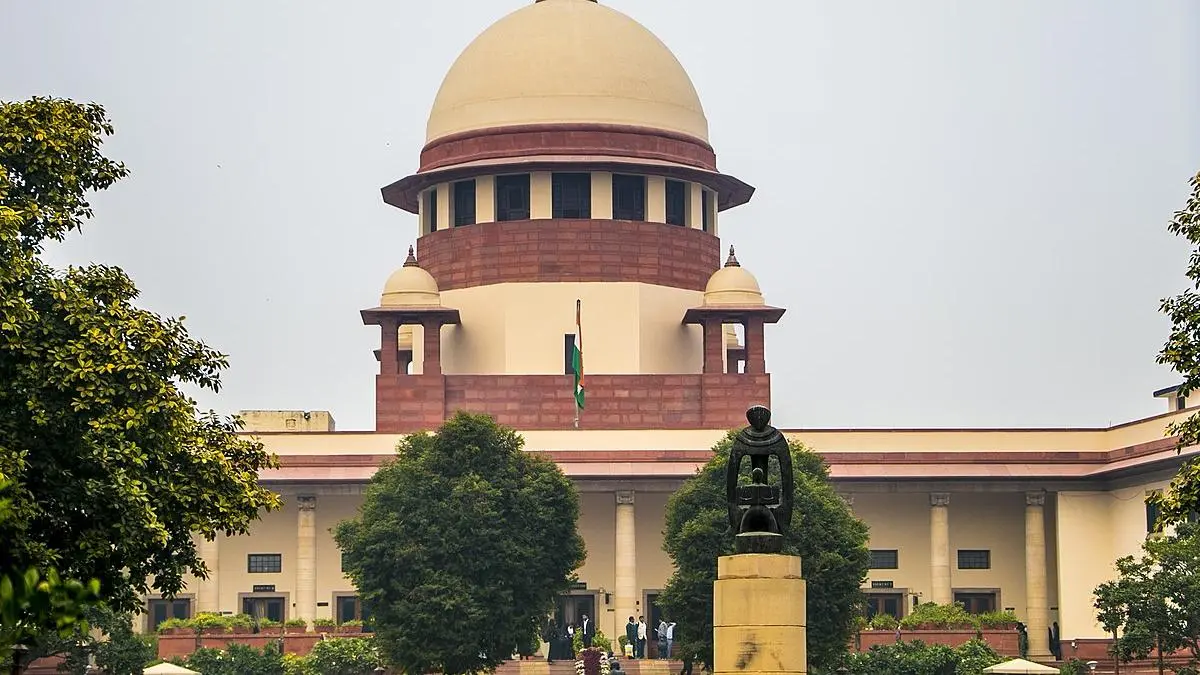 India Supreme Court History: Evolution, Powers, and Role in Democracy