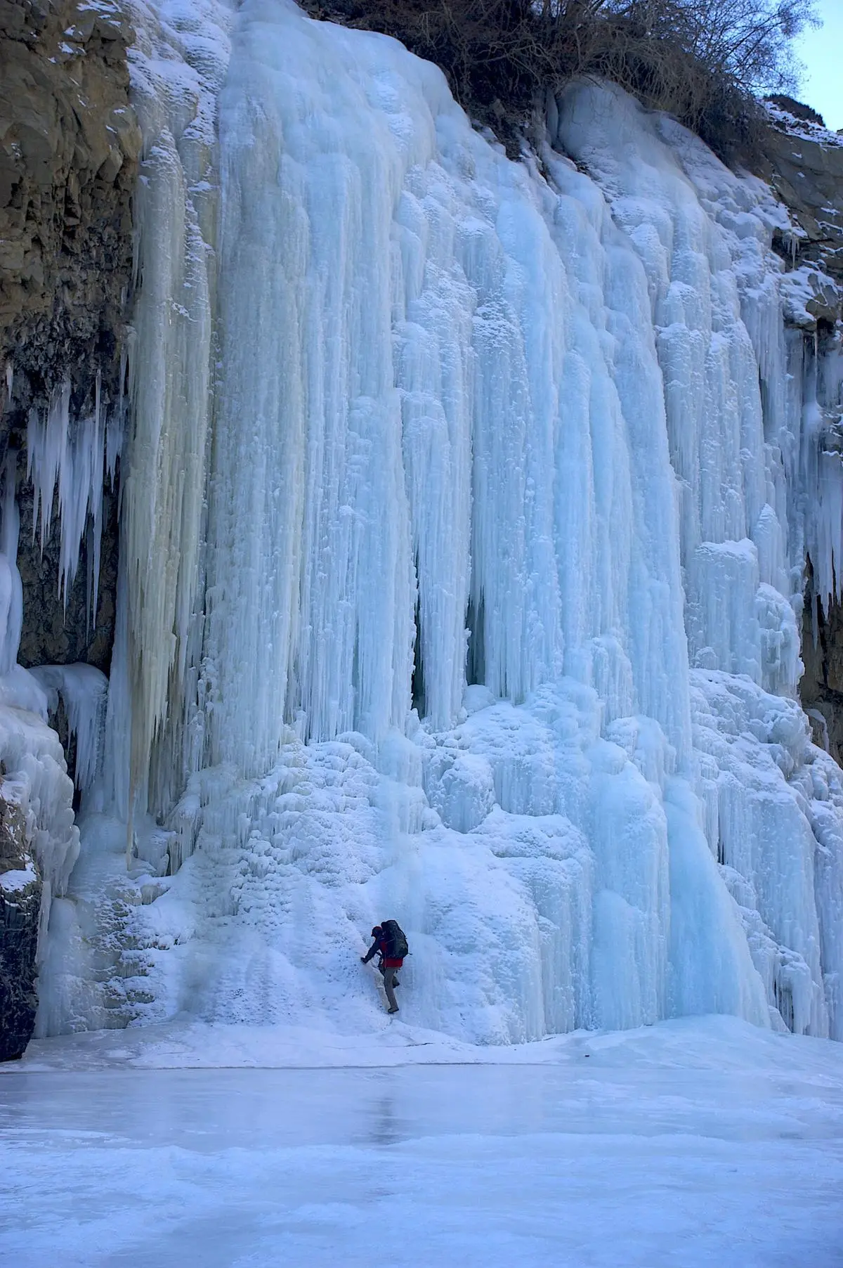 The Zanskar icefall The Zanskar icefall