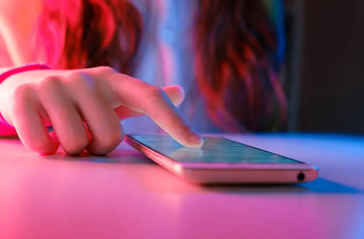 Several women influencers—some using AI to stay anonymous—have highlighted the stark double standards in public outrage. While women face intense scrutiny, male religious figures accused of serious crimes often escape similar backlash. Several women influencers—some using AI to stay anonymous—have highlighted the stark double standards in public outrage. While women face intense scrutiny, male religious figures accused of serious crimes often escape similar backlash.